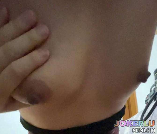  偷情驾校认识的已婚熟女口爆别人老婆就是爽